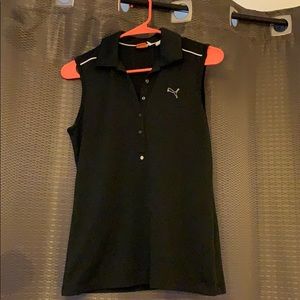 Sleeveless golf shirt